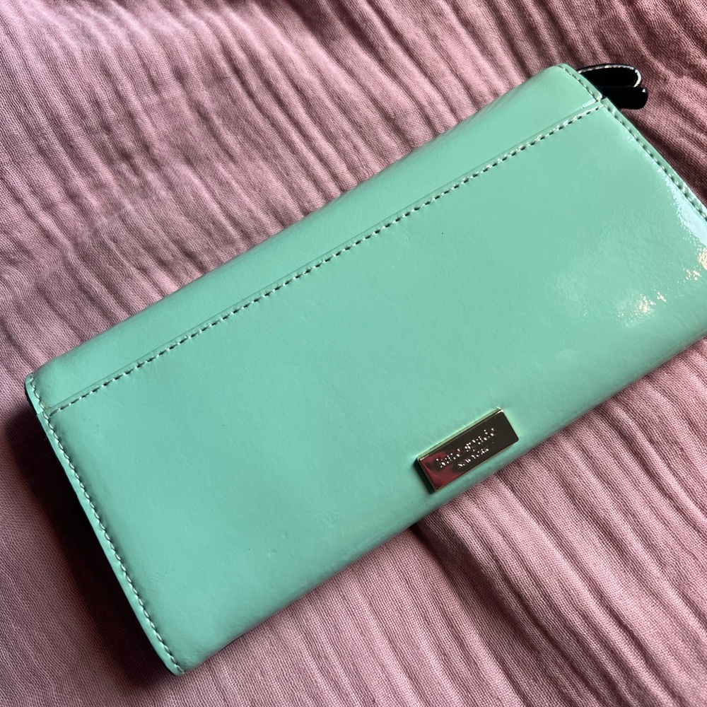 Kate Spade Mint and Black Wallet